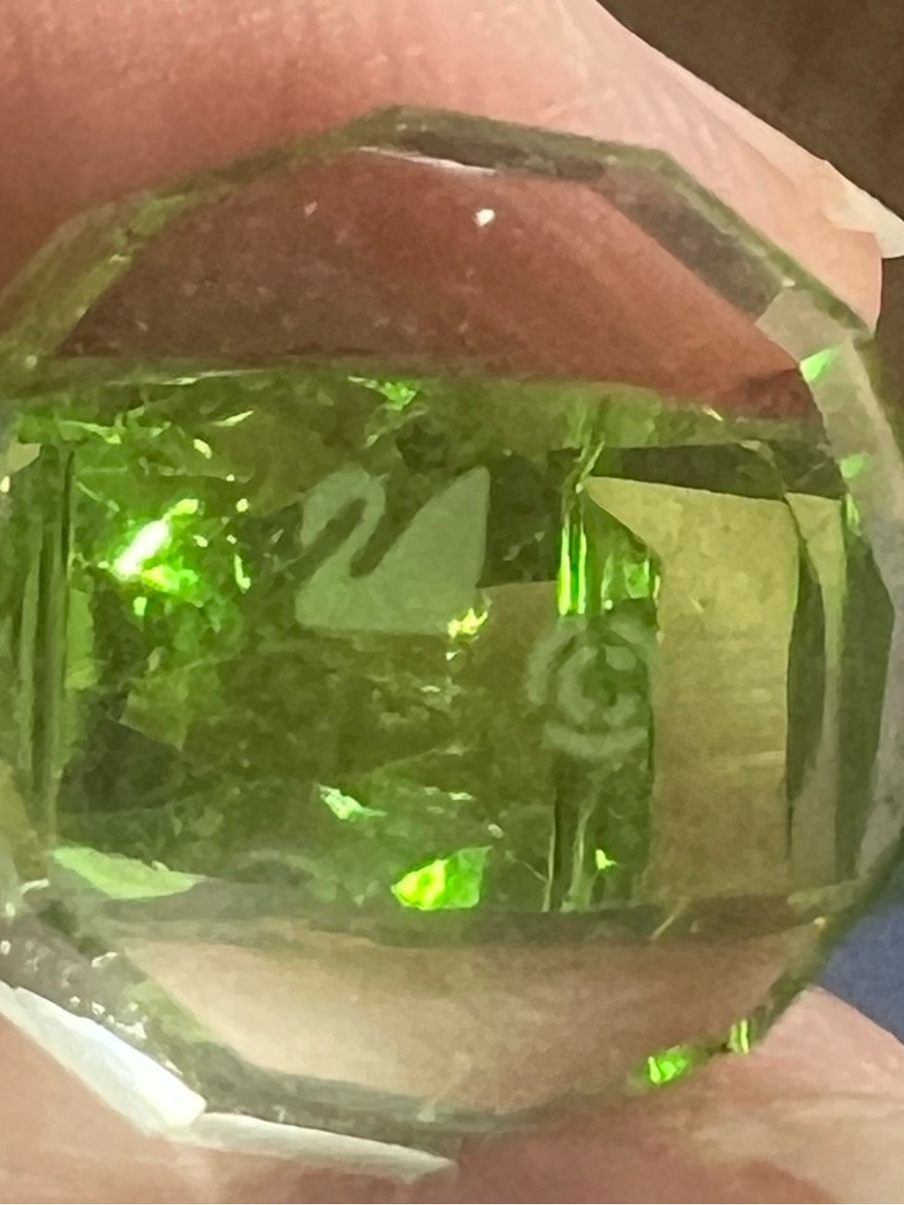 Swarovski Green Crystal Christmas Tree with Red Ornaments Miniature - Picture 8 of 12